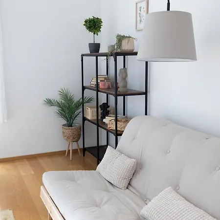 2ndhomes Gorgeous 3br In 2 Floors With Sauna And Balcony By Central Station Apartment